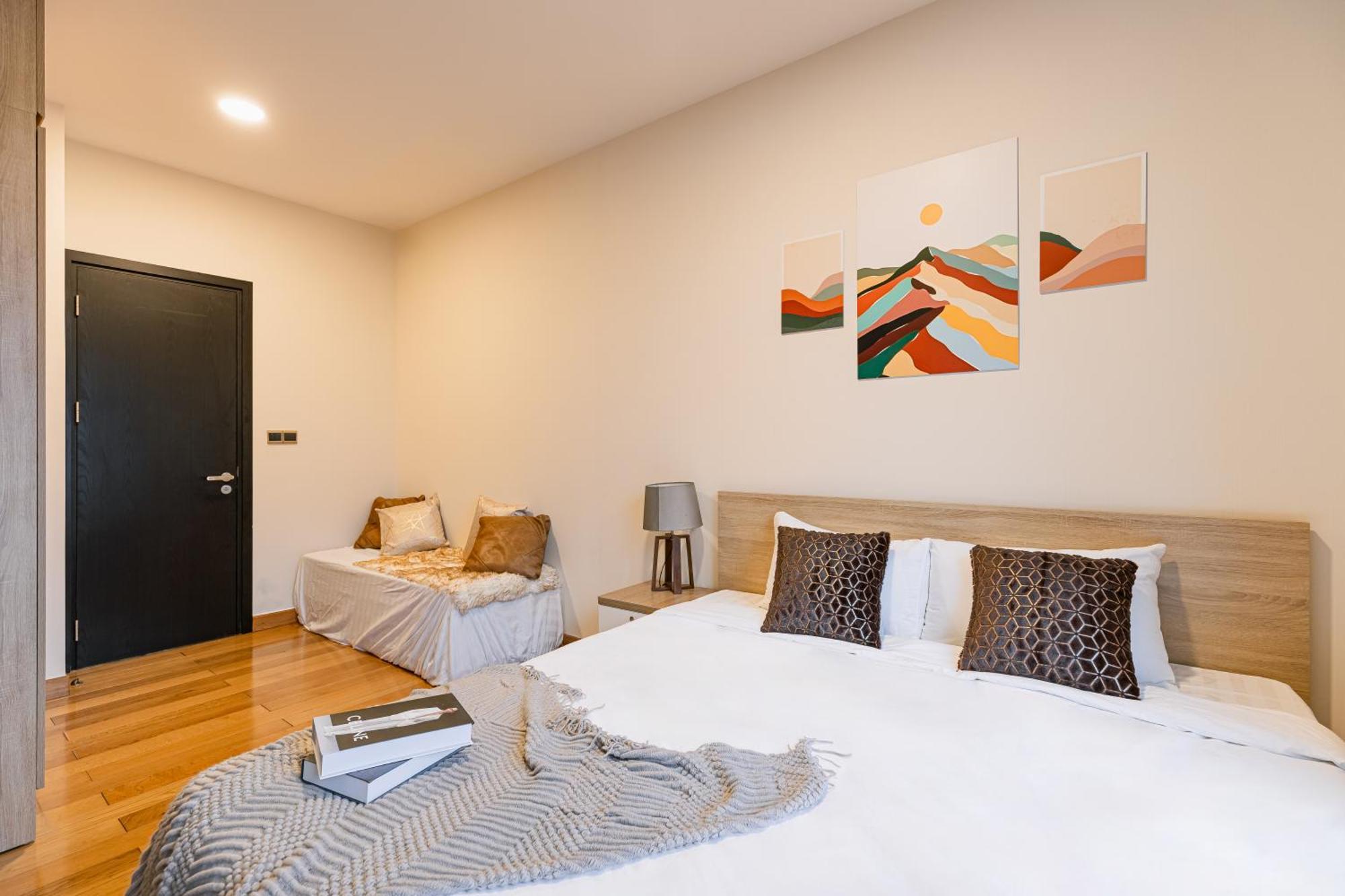 Exclusive 2-3 Bedroom Apartment In District 1 Free Pick Up 胡志明市 外观 照片